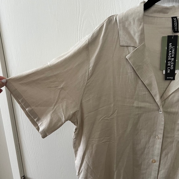 H&M Airy Resort Shirt - Picture 5 of 5